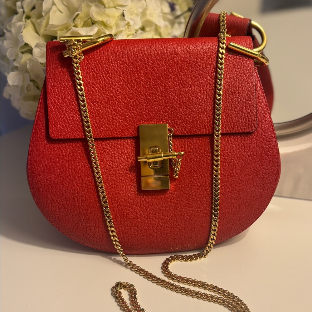 Classic Chloe Drew in red pebbled leather!